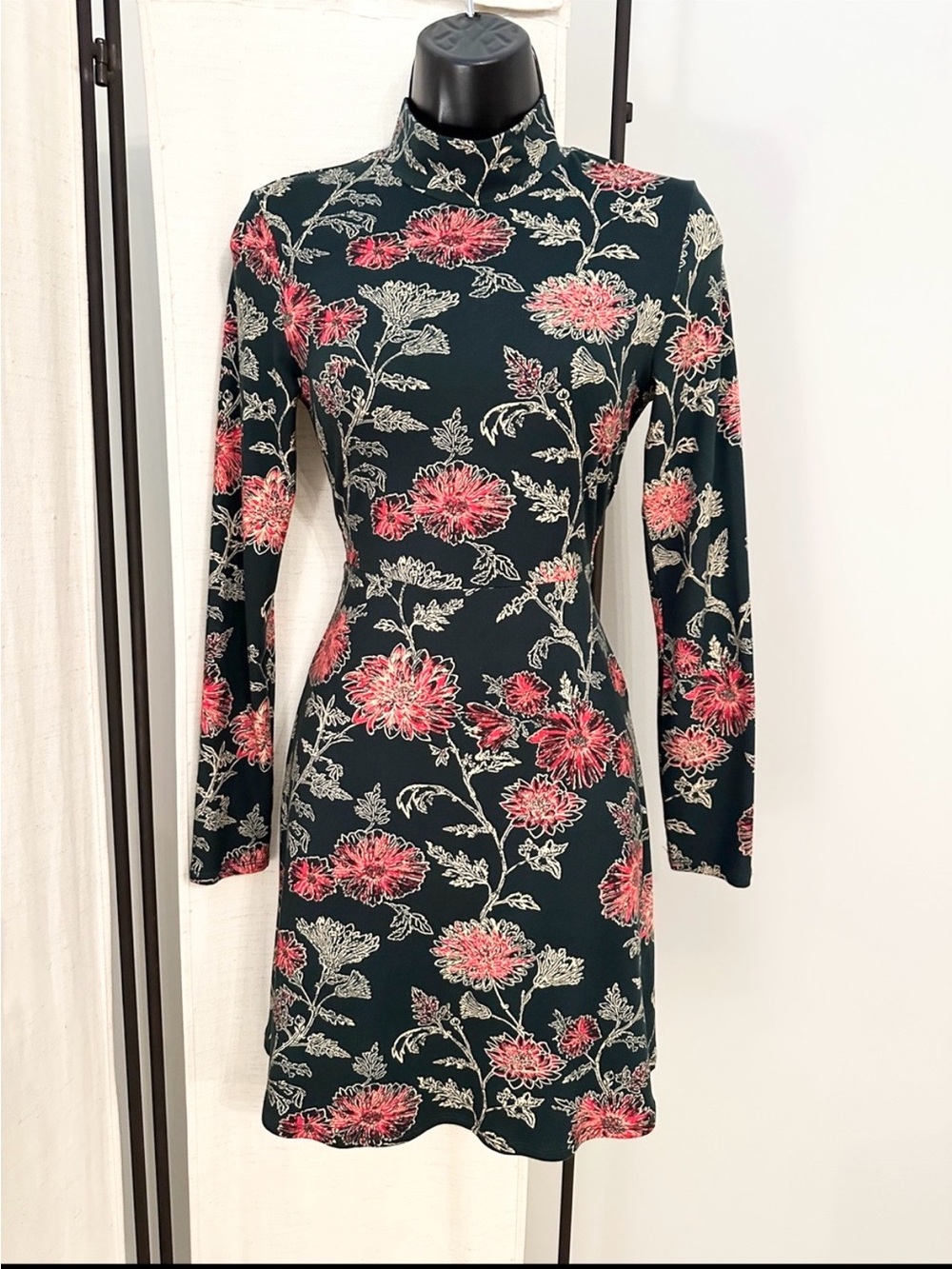 Altar’d State Green Floral Mock Neck Long Sleeve Mini Dress S